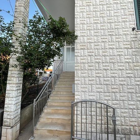 Apartments With A Parking Space Loviste, Peljesac - 19514 Exterior photo