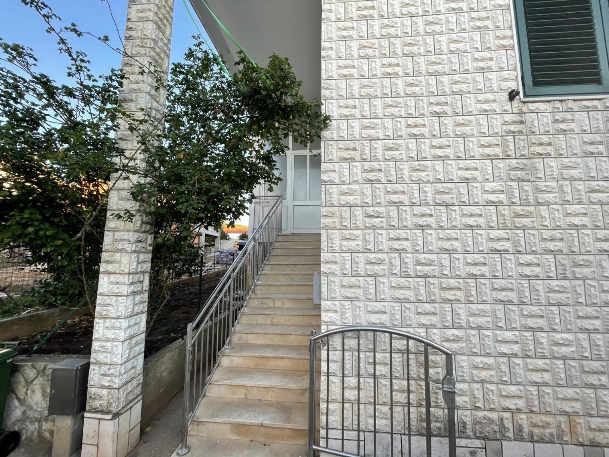 Apartments With A Parking Space Loviste, Peljesac - 19514 Exterior photo